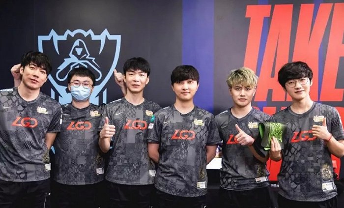 文成长轨迹 文成长轨迹